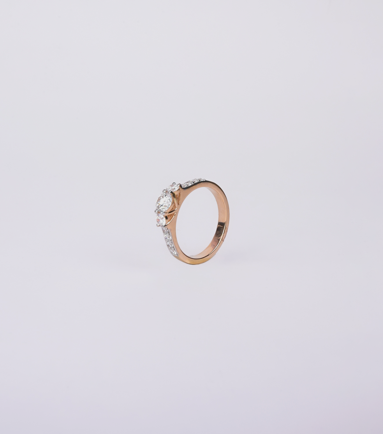 Solitire Diamond Bloom Ring